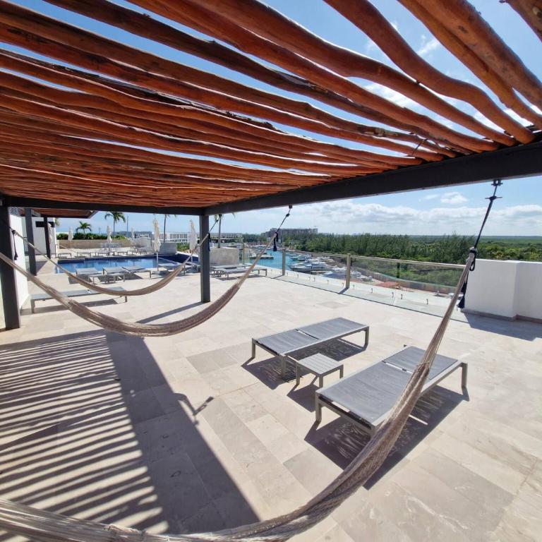Beautiful PH in front of the Marina - Apartamento - 95