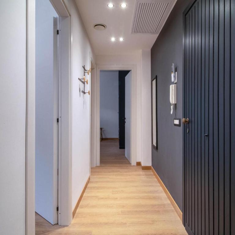 2 Bedroom Lovely Apartment In Santa Margherita - Two-Bedroom Apartment with Balcony - 18