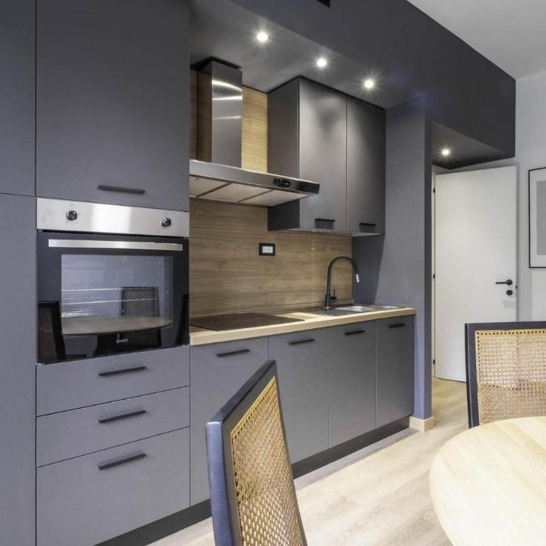 2 Bedroom Lovely Apartment In Santa Margherita - Two-Bedroom Apartment with Balcony - 12
