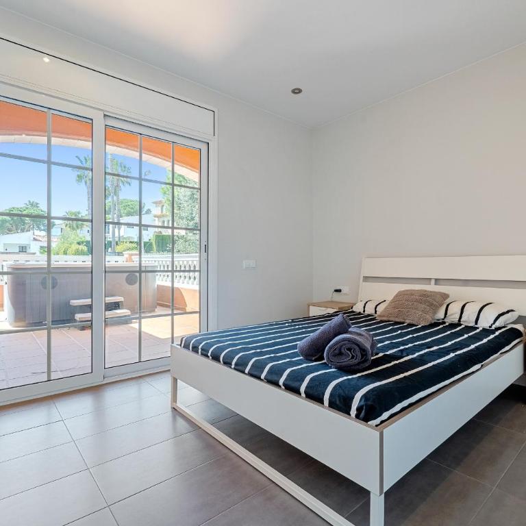 Hauzify I Casa Sa Calma - Casa de 3 dormitorios - 12