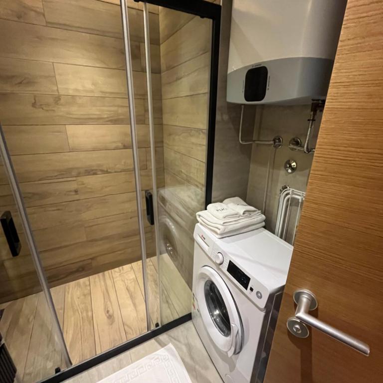 Orla - One-Bedroom Apartment - 12