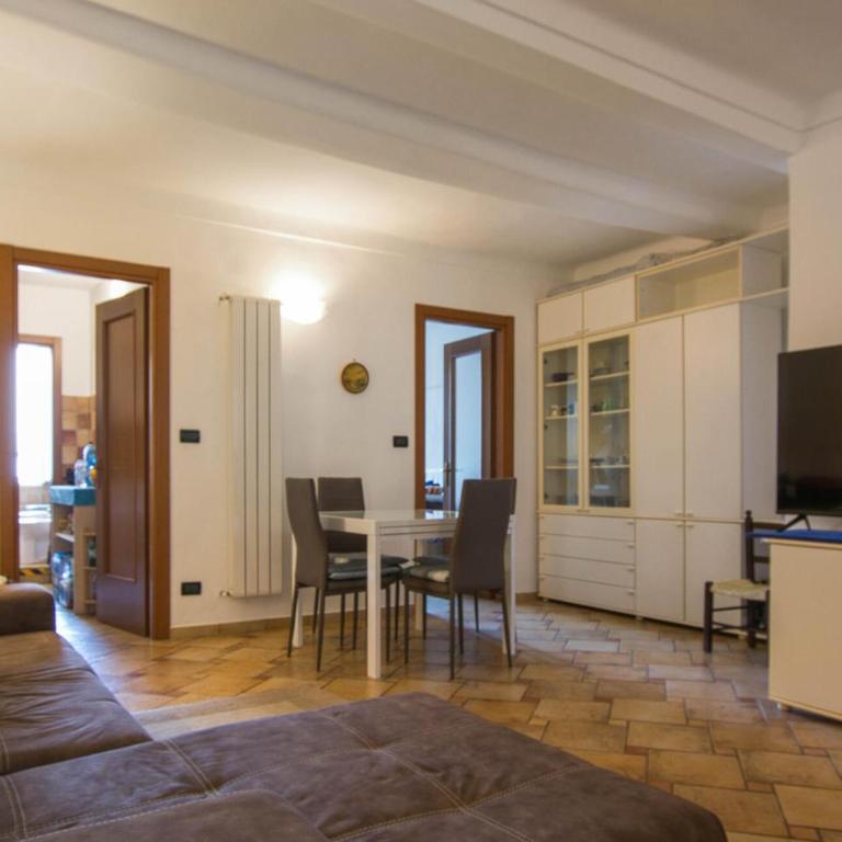 Apartamento De 3 Habitaciones Que Admite Mascotas - Apartamento de 3 dormitorios - 1