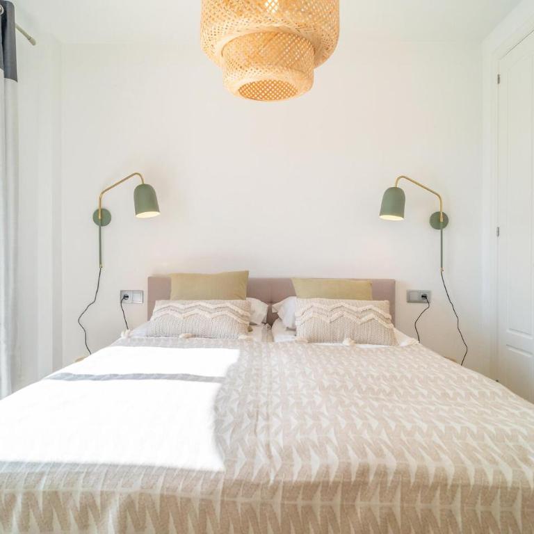 2 Bedroom Apartment In Mijas Costa - Apartamento de 2 dormitorios - 8