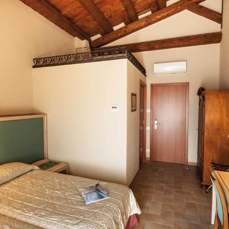 Hotel Residence Diamantina - Camera Matrimoniale/Doppia con Letti Singoli - 3