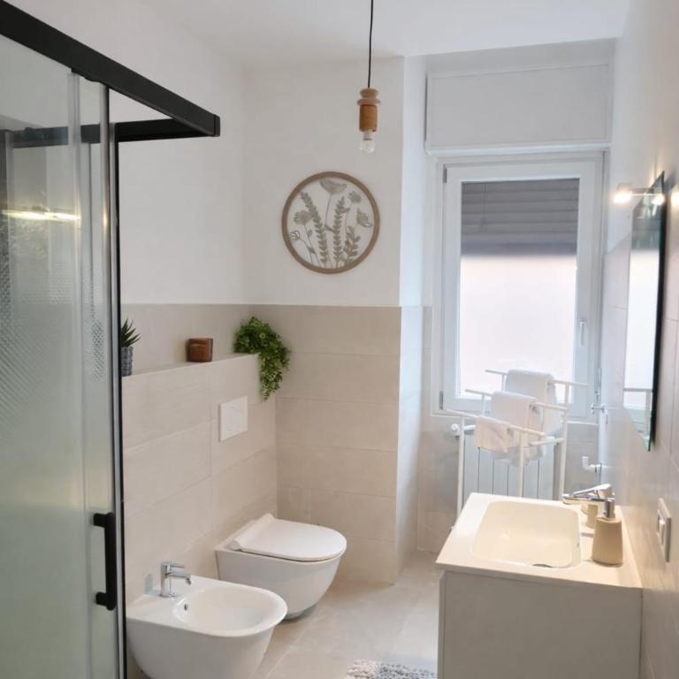 Casa Serena - Appartamento con 2 Camere da Letto e Vista Città - 10