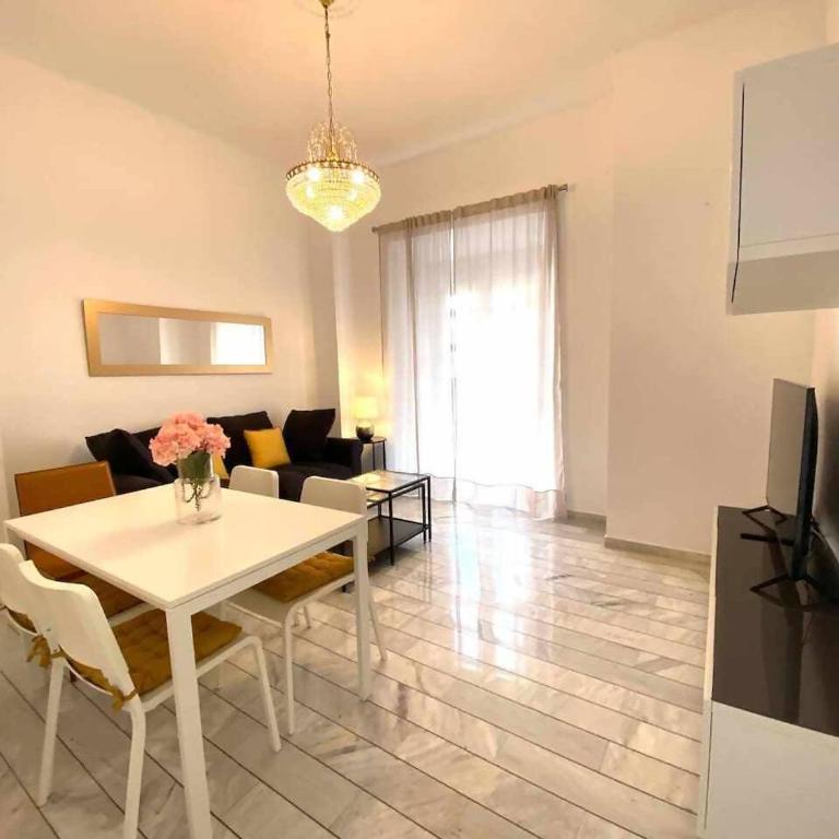 Magnífico piso en centro histórico de Málaga. - Apartamento de 1 dormitorio - 1