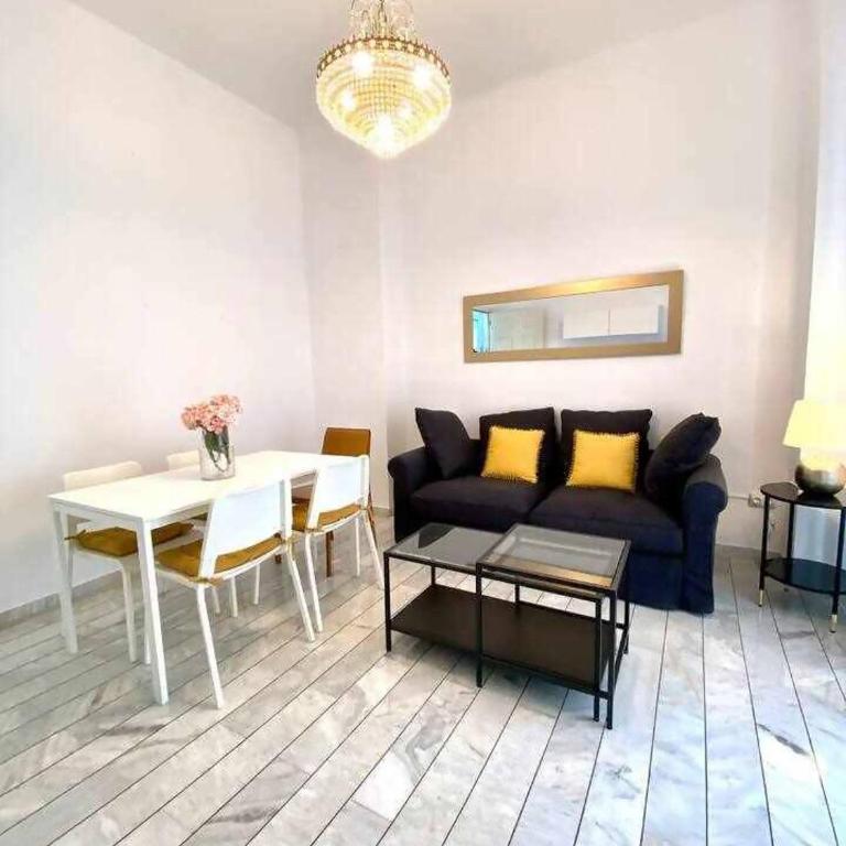 Magnífico piso en centro histórico de Málaga. - Apartamento de 1 dormitorio - 5