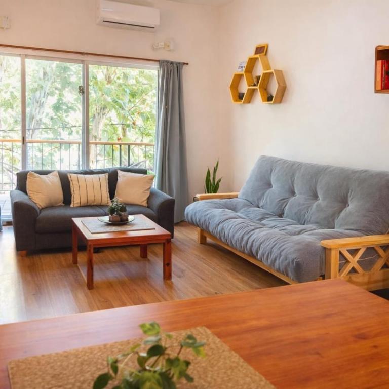 Amplio loft acogedor, súper luminoso y seguro, en el corazón de Tigre - Apartamento de 1 dormitorio - 2
