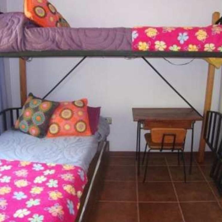 Olmué linda parcela cerca Plaza de los caballos Gran piscina10x5- P28 sector tranquilo - Three-Bedroom House - 4