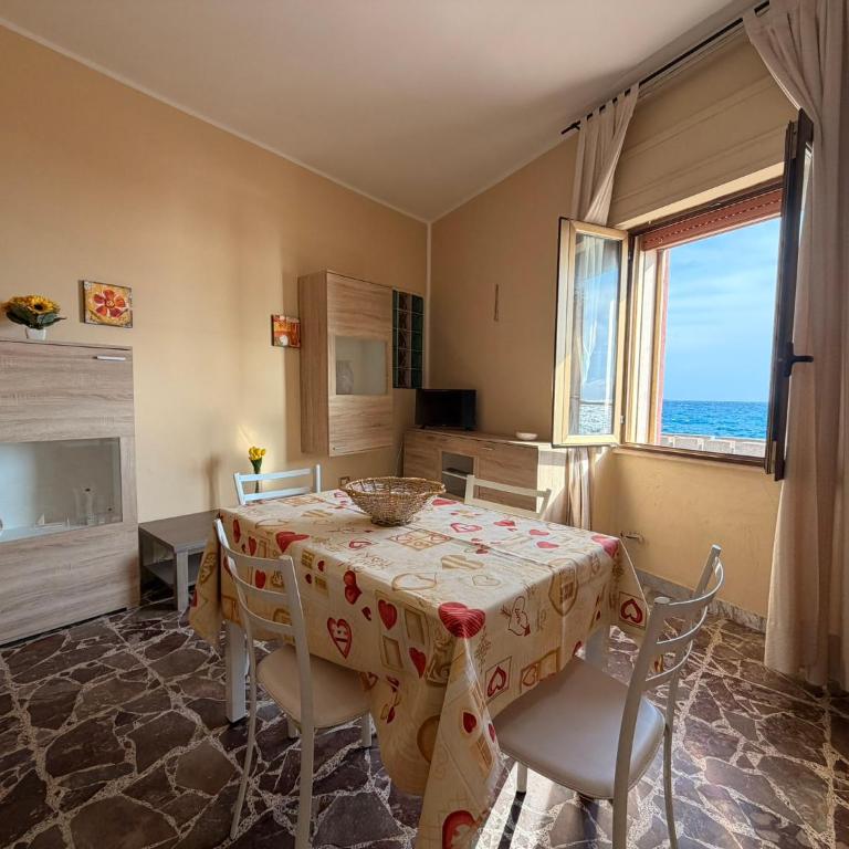 Tra Mare e Relax - Appartamento con 3 Camere da Letto e Vista Mare - 32