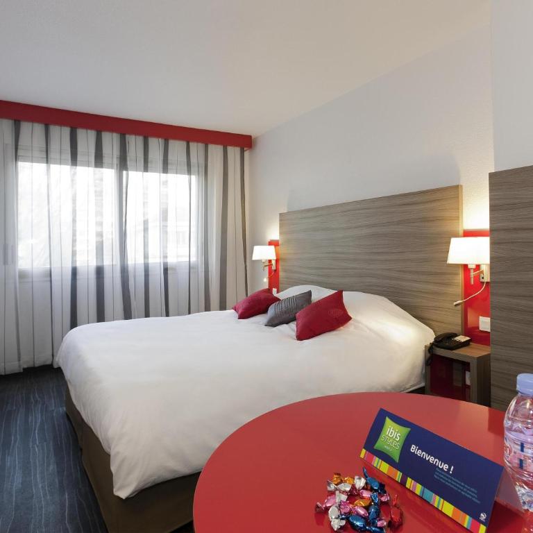 ibis Styles Grenoble Centre Gare - Chambre Double Standard - 9