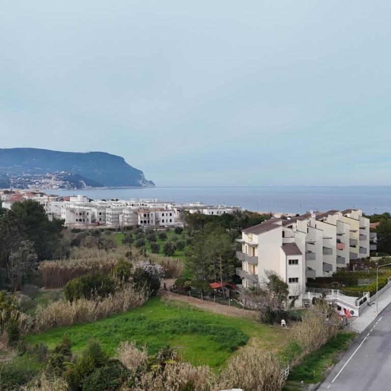 M410 - Marcelli, comodo trilocale con ampia terrazza - Two-Bedroom Apartment - 22