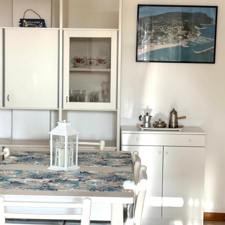 M410 - Marcelli, comodo trilocale con ampia terrazza - Two-Bedroom Apartment - 8