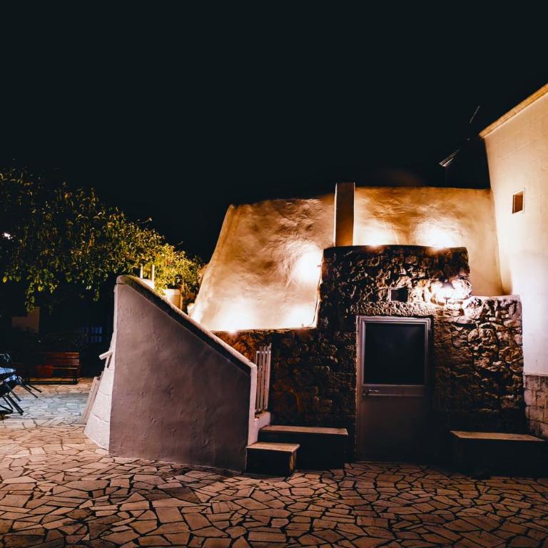 GuestHost - Il Pergolato Charming Trullo & Flat - Appartamento con 3 Camere da Letto - 38