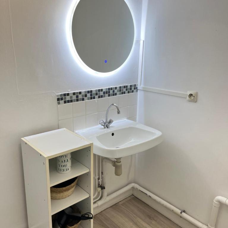 Appartement Saint-Malo - Arrivée autonome - One-Bedroom Apartment - 9