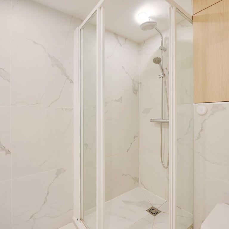 Beautiful Apt -1BR-4P- Tour Eiffel-Invalides - Apartamento de 2 dormitorios - 15