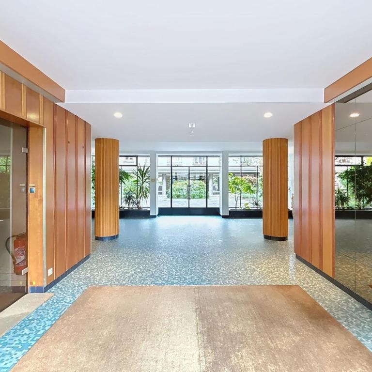 Spacious 2-room apartment near Nation - Appartement - 11