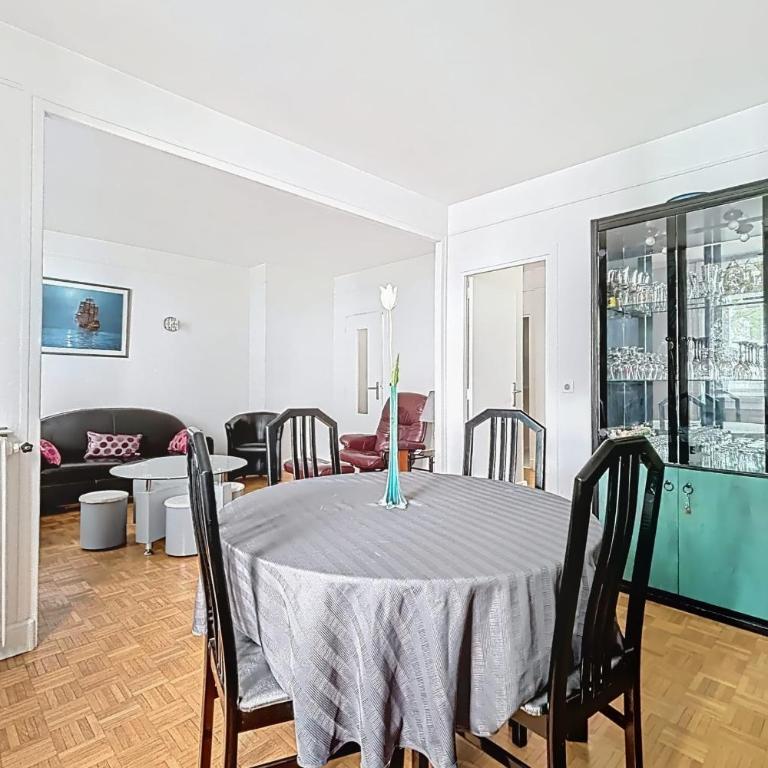 Spacious 2-room apartment near Nation - Appartement - 12