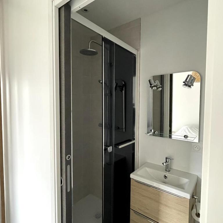 Studio au calme - rez de jardin - Appartement 1 Chambre - 6