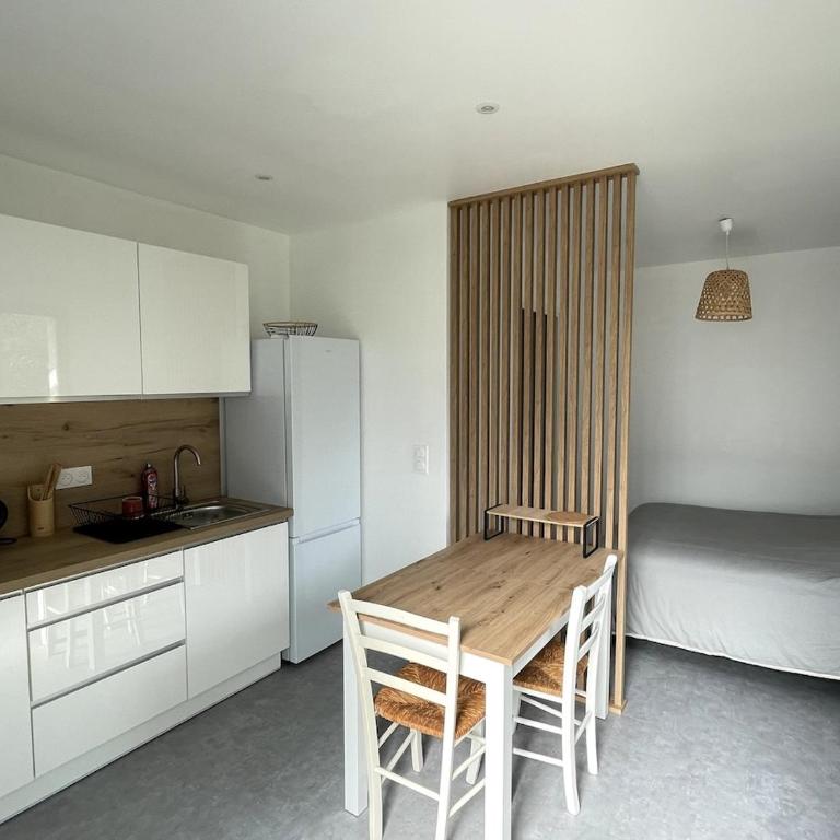 Studio au calme - rez de jardin - Appartement 1 Chambre - 7
