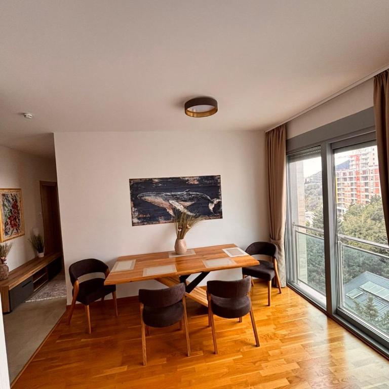 Montesea Suite Bečići - Two-Bedroom Apartment - 4