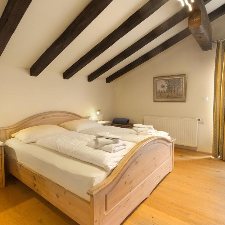 Alpenlandhaus Menardi - Apartment mit 2 Schlafzimmern und Balkon - 7