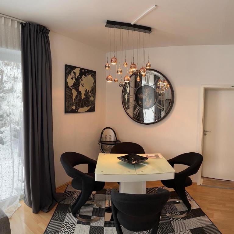 Haus Schmidhuber Ferienwohnung 1 mit 2 Schlafzimmern und Terrasse - Apartment mit 2 Schlafzimmern und Terrasse - 6
