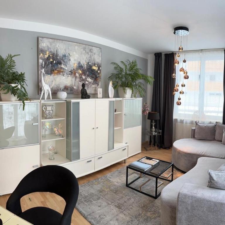 Haus Schmidhuber Ferienwohnung 1 mit 2 Schlafzimmern und Terrasse - Apartment mit 2 Schlafzimmern und Terrasse - 1