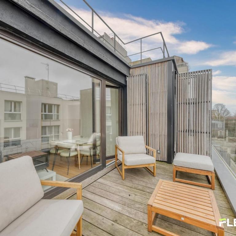 Luxury T4 with Terrace & Paris Rooftop View - Appartamento - 14