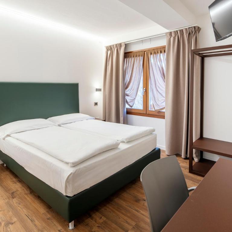Nord Hotel - Camera Familiare con 2 Camere da Letto e 2 Bagni - 5
