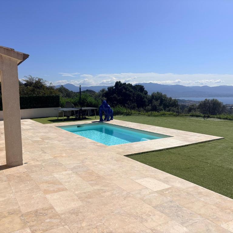 Villa moderne piscine vue mer - Villa 3 Chambres - 4