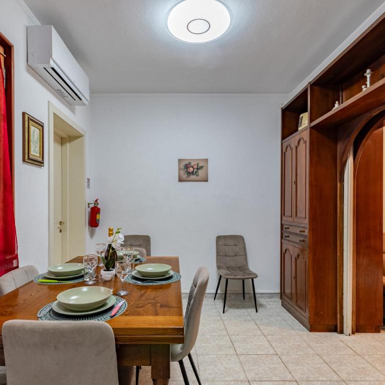 Hostly G&G Home - Villa con 3 Camere da Letto - 10