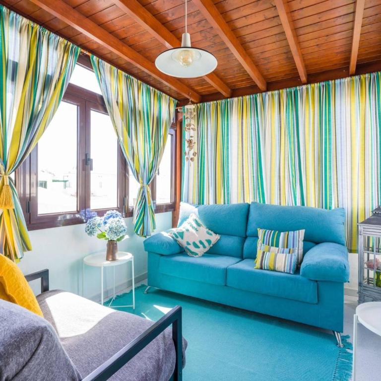 Vacacional Puerto del Carmen - Two-Bedroom Deluxe Apartment with Ocean View - 1
