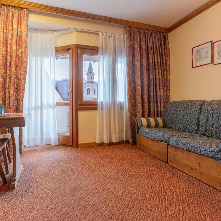 Hotel Alaska Cortina - Camera Tripla Superior con Vista Montagna - 5