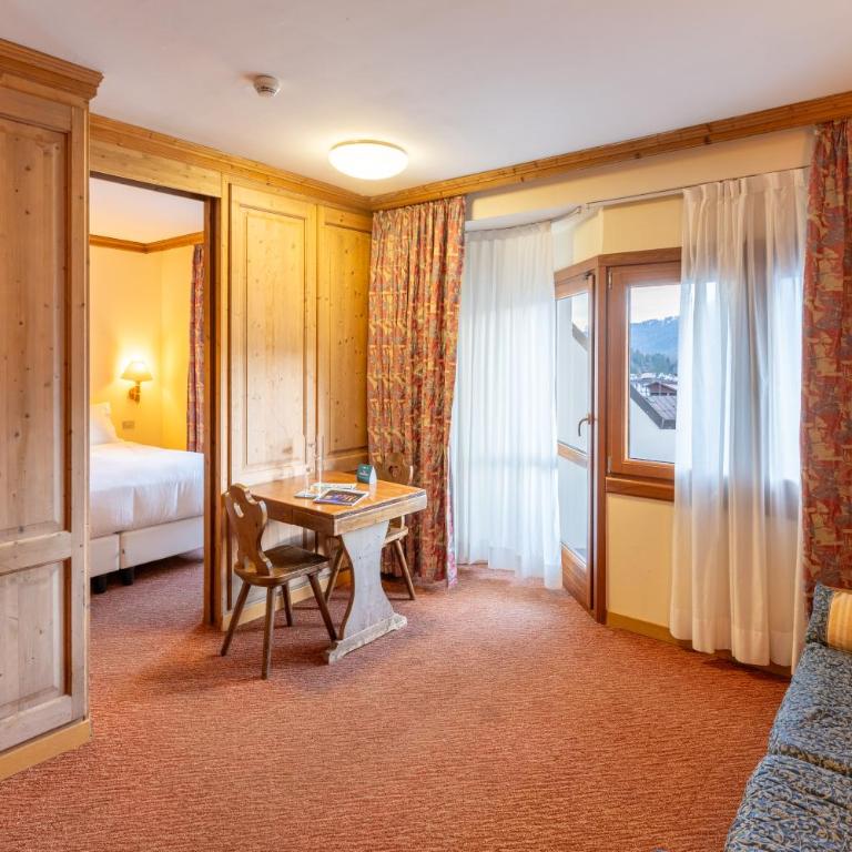 Hotel Alaska Cortina - Camera Tripla Superior con Vista Montagna - 6