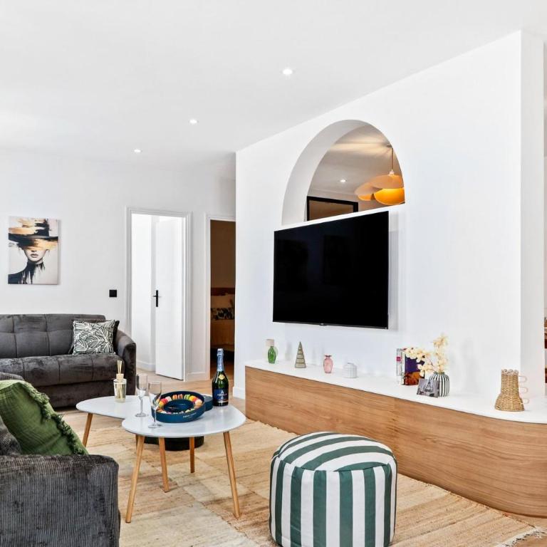 TheBlueStay 266 - Stunning AC Apartment - Appartement - 3