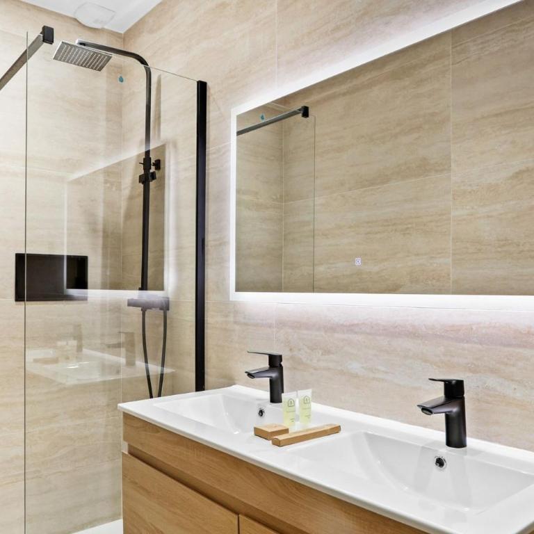 TheBlueStay 266 - Stunning AC Apartment - Appartement - 16