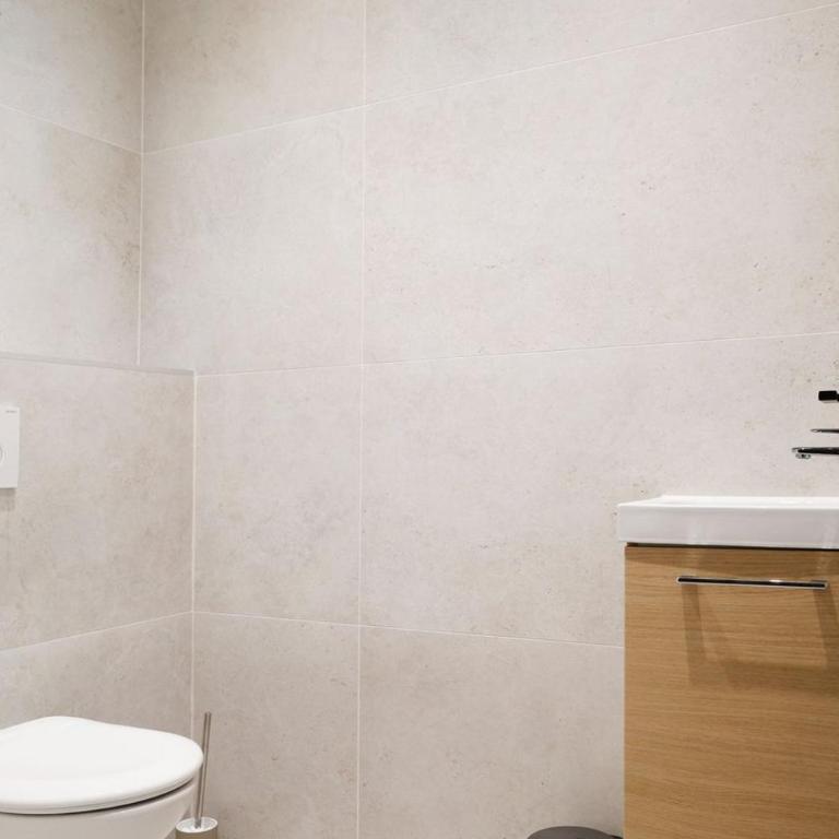 TheBlueStay 266 - Stunning AC Apartment - Appartement - 23
