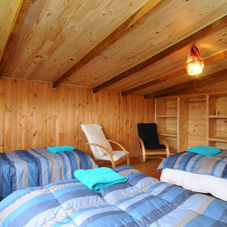 Casa Pindal - Triple Room with Shared Bathroom - 2