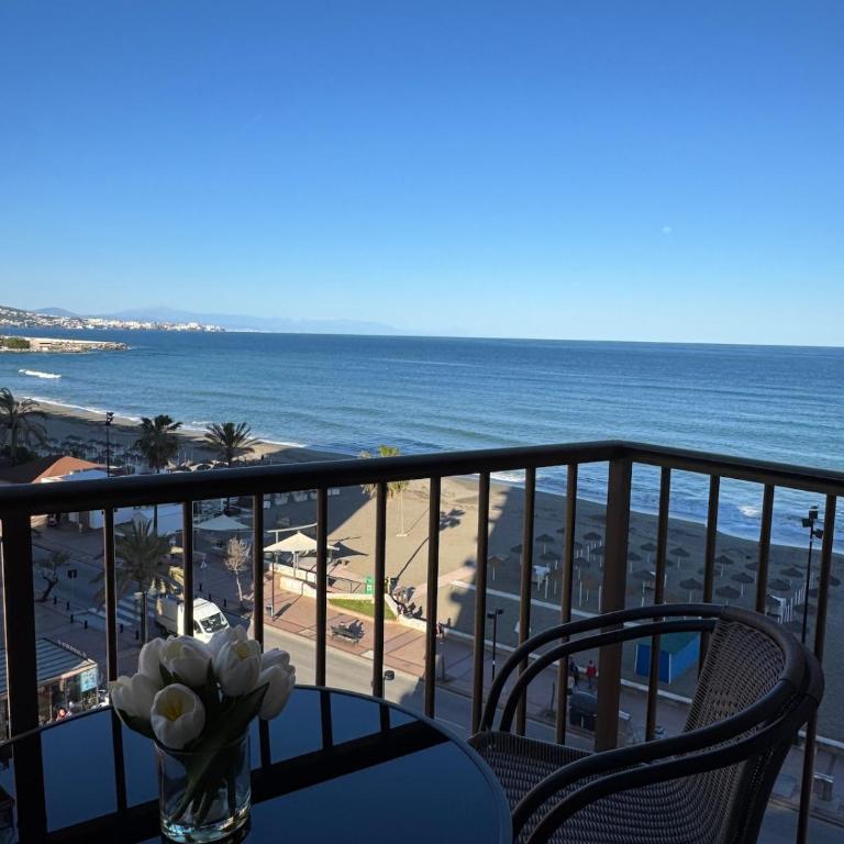 Apartamento Boutique En Primera Linea-Fuengirola - Apartamento de 1 dormitorio - 1