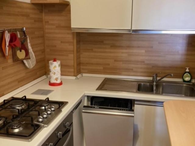 Condominio Commerciale - Agenzia Arcobaleno - Appartamento con 1 Camera da Letto - 11