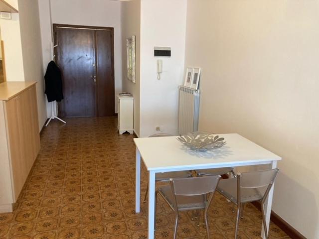 Condominio Commerciale - Agenzia Arcobaleno - Appartamento con 1 Camera da Letto - 18