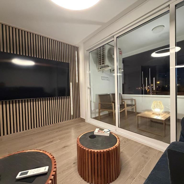 Stylish Frontline Punta Prima Suite with Sea Views - Apartamento de 2 dormitorios - 18