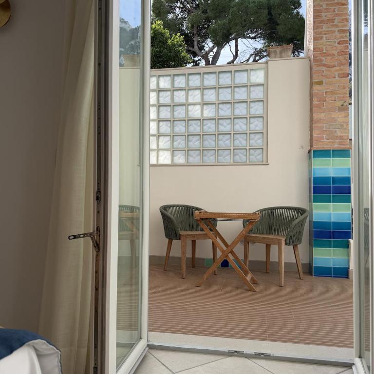 Ciao Capri - Deluxe Double or Twin Room - 7