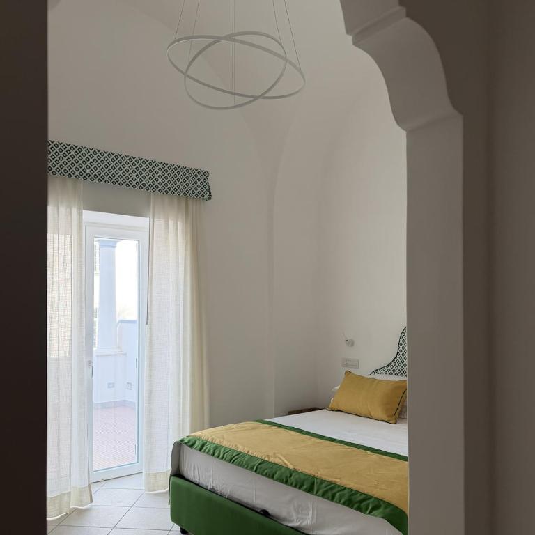 Ciao Capri - King Room with Sea View - 8