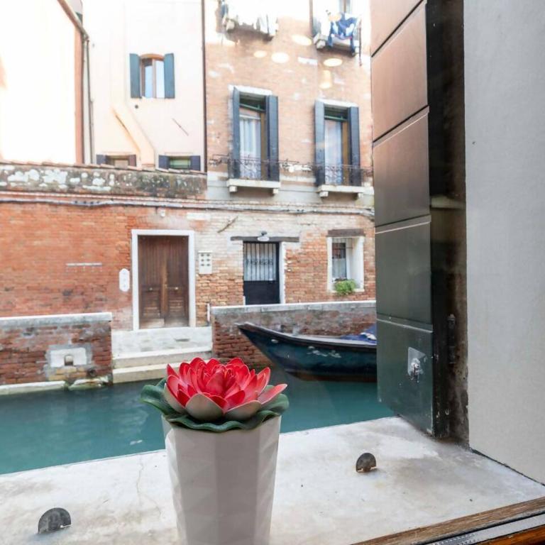 Pozzo d'oro apartment 1 canal view - Appartamento con 1 Camera da Letto - 17