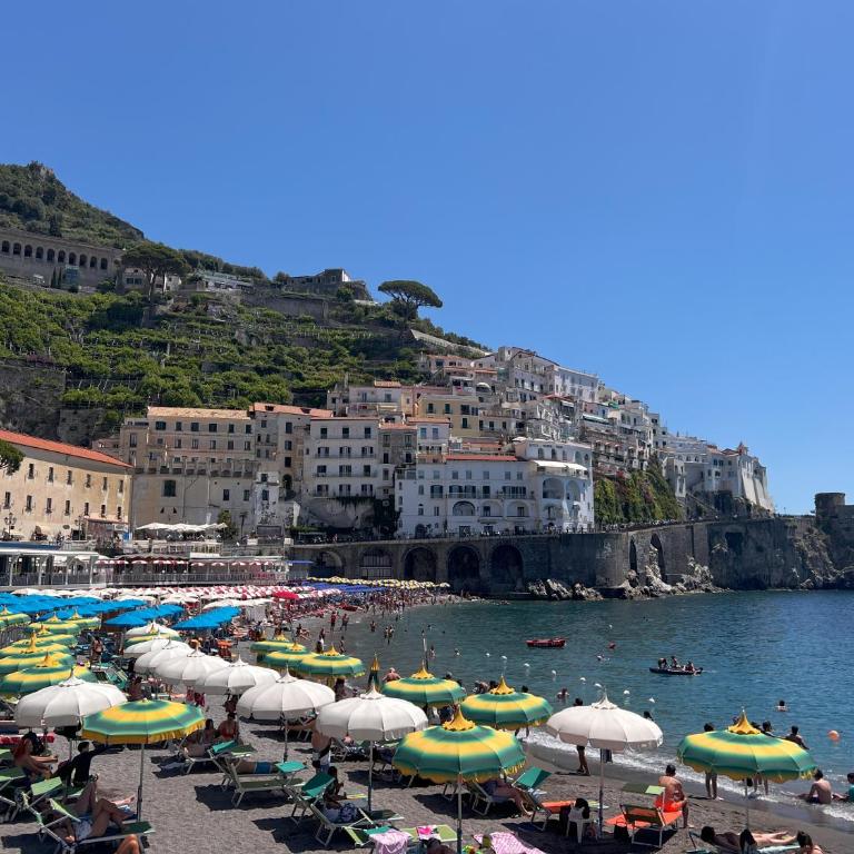 Amalfi Montemare Rooms - Camera Matrimoniale con Vista Mare - 24