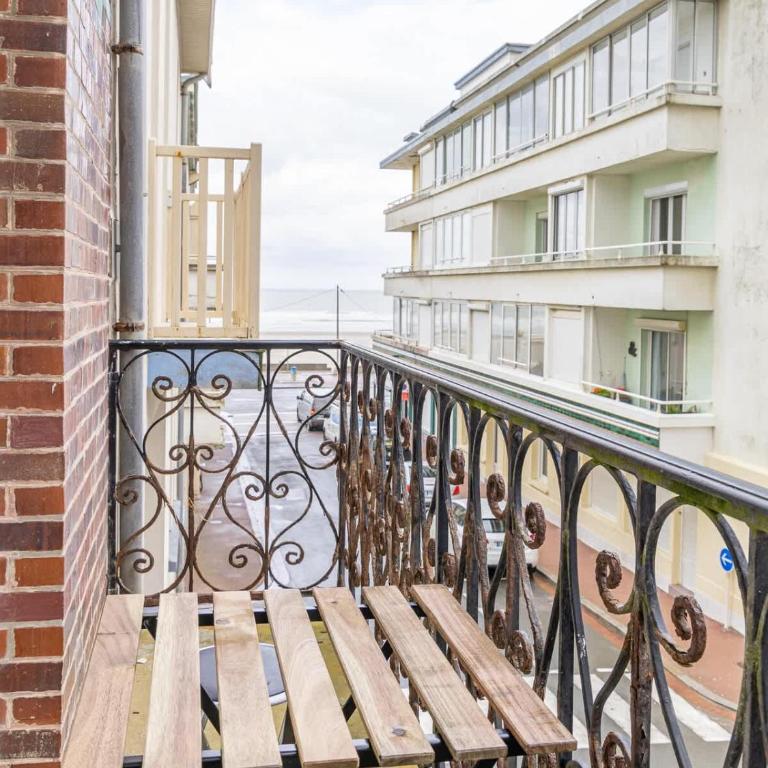 Villa Berckoise - Vue mer - 30M plage - 8 pers - Five-Bedroom House - 9
