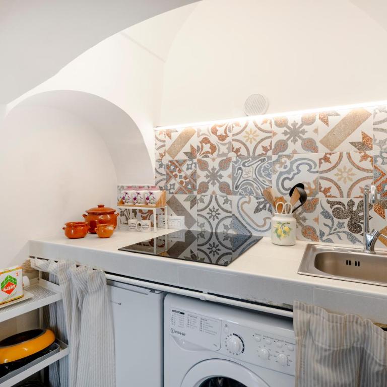 GuestHost - La Dimora Vico Felice - Appartamento su 2 Livelli - 3