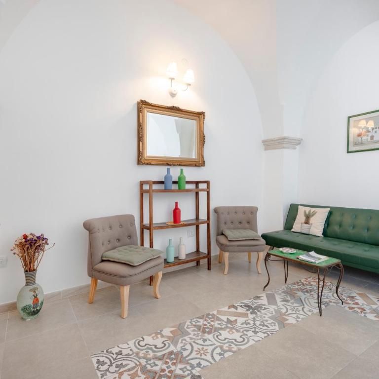 GuestHost - La Dimora Vico Felice - Appartamento su 2 Livelli - 1